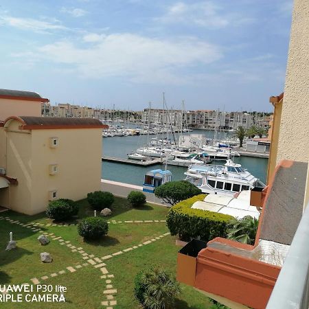 Sur Le Port, Studio Avec Vue Sur La Marina Apartment Gruissan Exterior foto