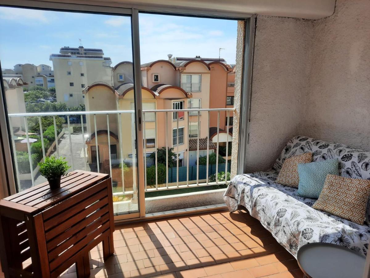 Sur Le Port, Studio Avec Vue Sur La Marina Apartment Gruissan Exterior foto